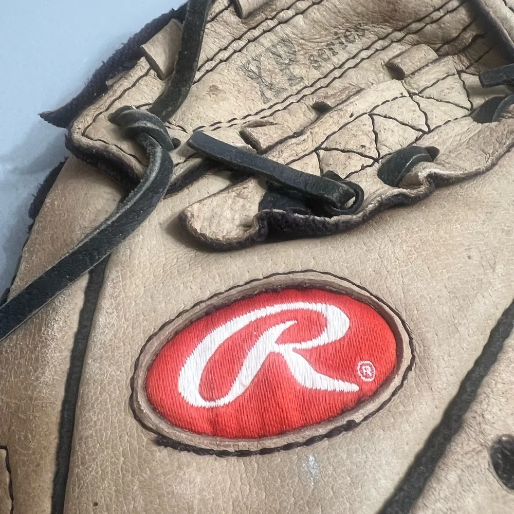 Rawlings tan baseball